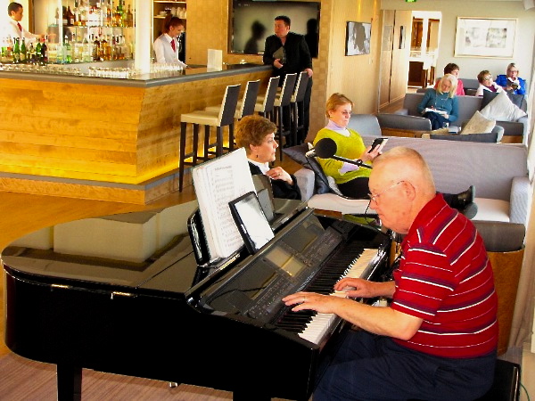 Clavinova on Ship.jpg